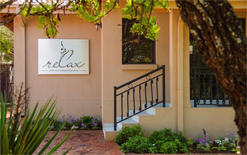 Three Oaks And An Aloe Boutique Hotel Hartbeespoort Buitenkant foto